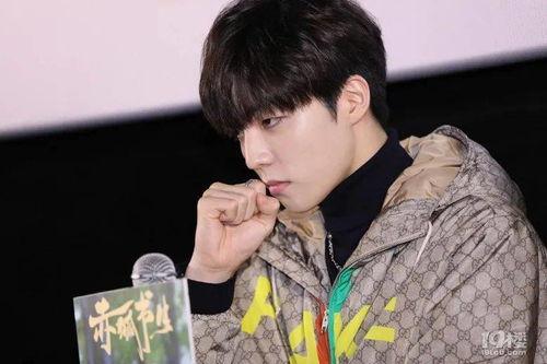 陈立农追星吃瓜,揭秘明星背后的娱乐生活