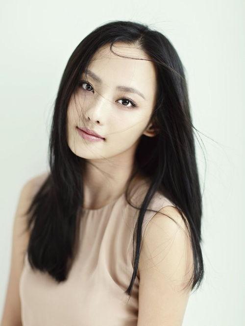 综合图片 明星,揭秘明星背后的故事与魅力