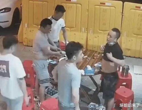 浙江男网红吃瓜事件,真相揭秘引网友热议