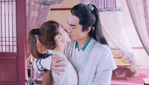 林更新赵丽颖圈内爆料,揭秘娱乐圈背后的真实故事